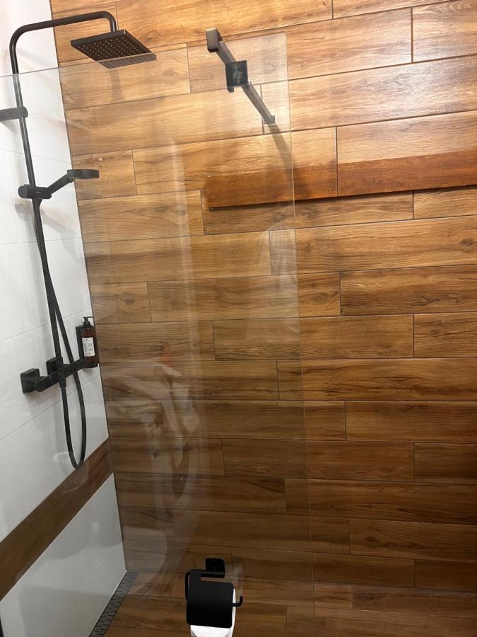 Butikowy Apartament Konin Конін Екстер'єр фото