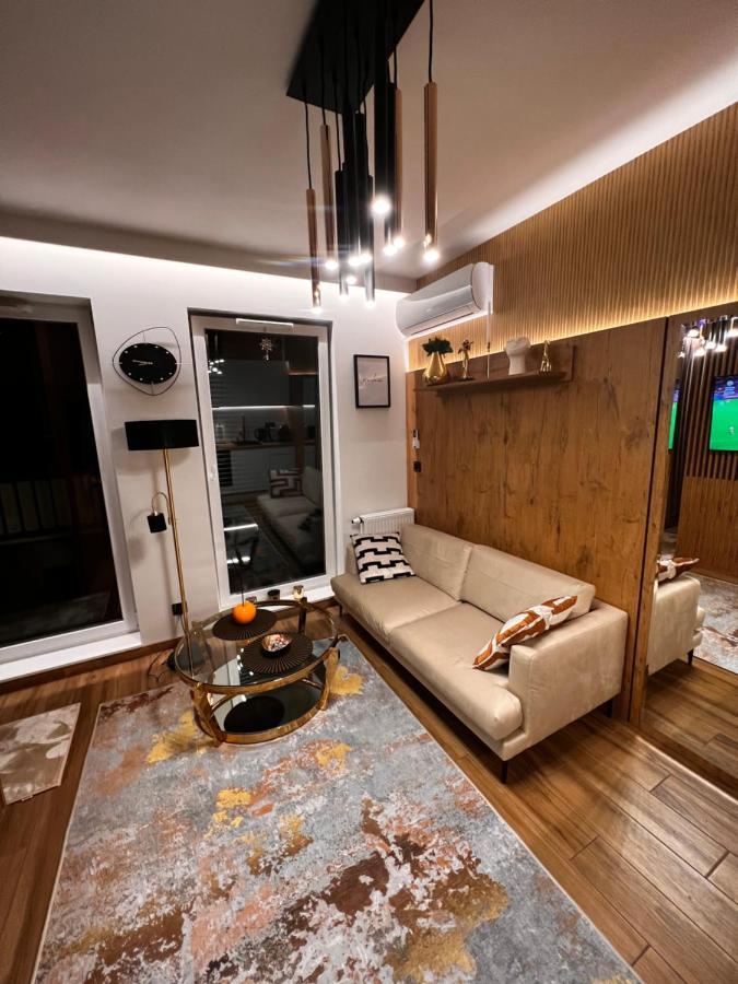 Butikowy Apartament Konin Конін Екстер'єр фото